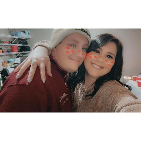 vee_lopezzz